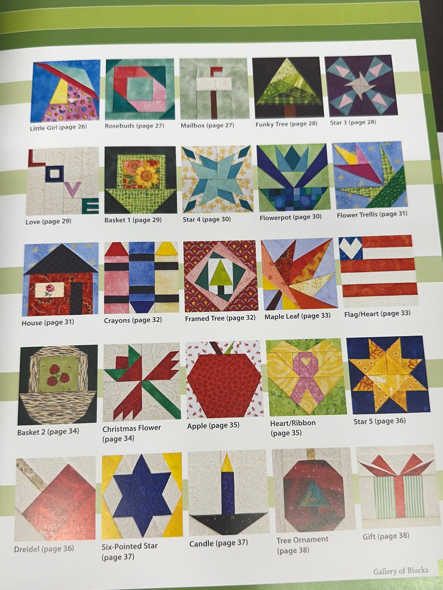 50 Little Paper-Pieced Blocks: Full-Size Patterns to Mixx & Match by Carol Doak